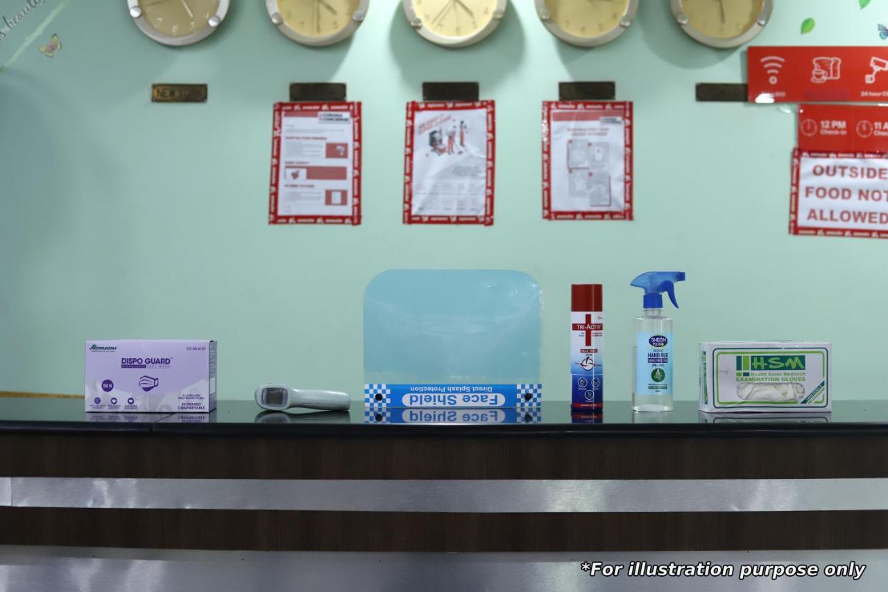 Oyo 78981 The Diamond Nest Noida Bagian luar foto